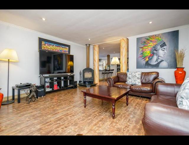 3 BEDROOM HOUSE FOR SALE IN BARTLETT